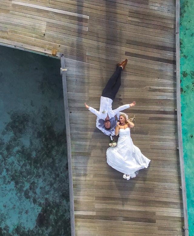 arial couple photography